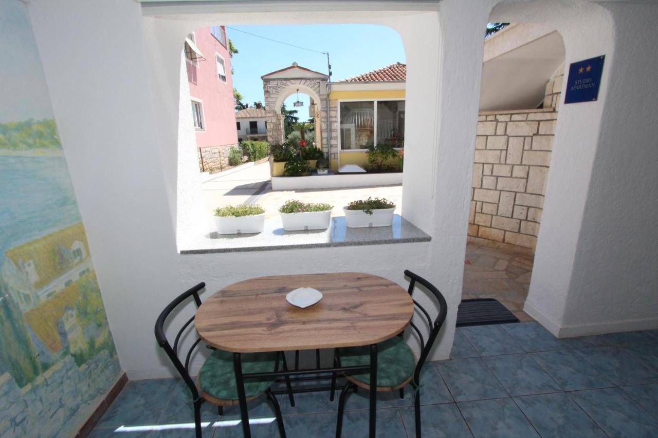 Apartments Knezovic Rovinj Pokoj fotografie
